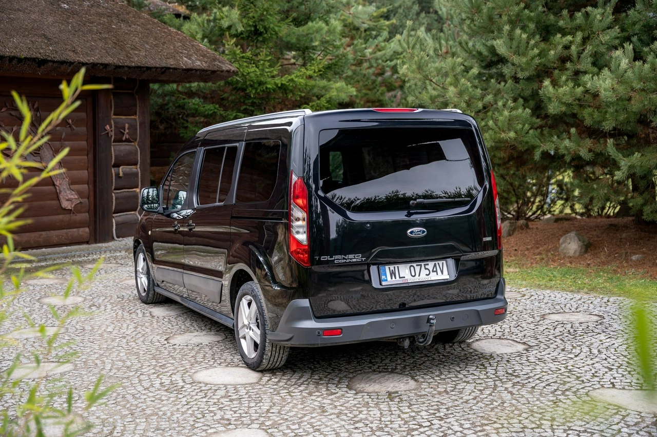Ford Grand Tourneo Connect - Zdjęcie 1