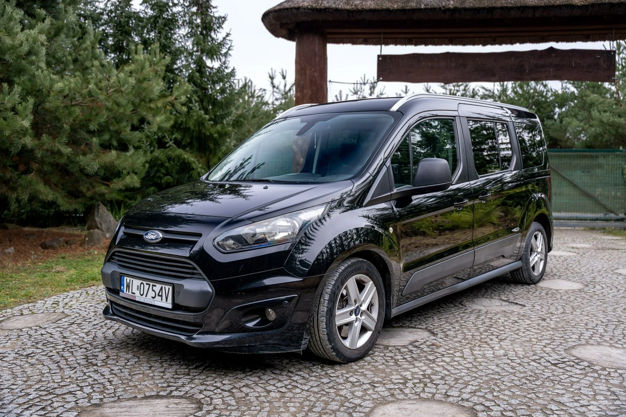 Ford Grand Tourneo Connect - Zdjęcie 20