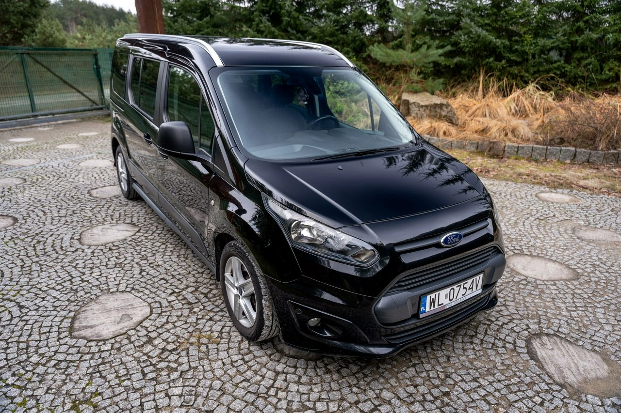 Ford Grand Tourneo Connect - Zdjęcie 28