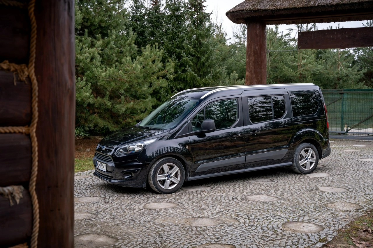 Ford Grand Tourneo Connect - Zdjęcie 2