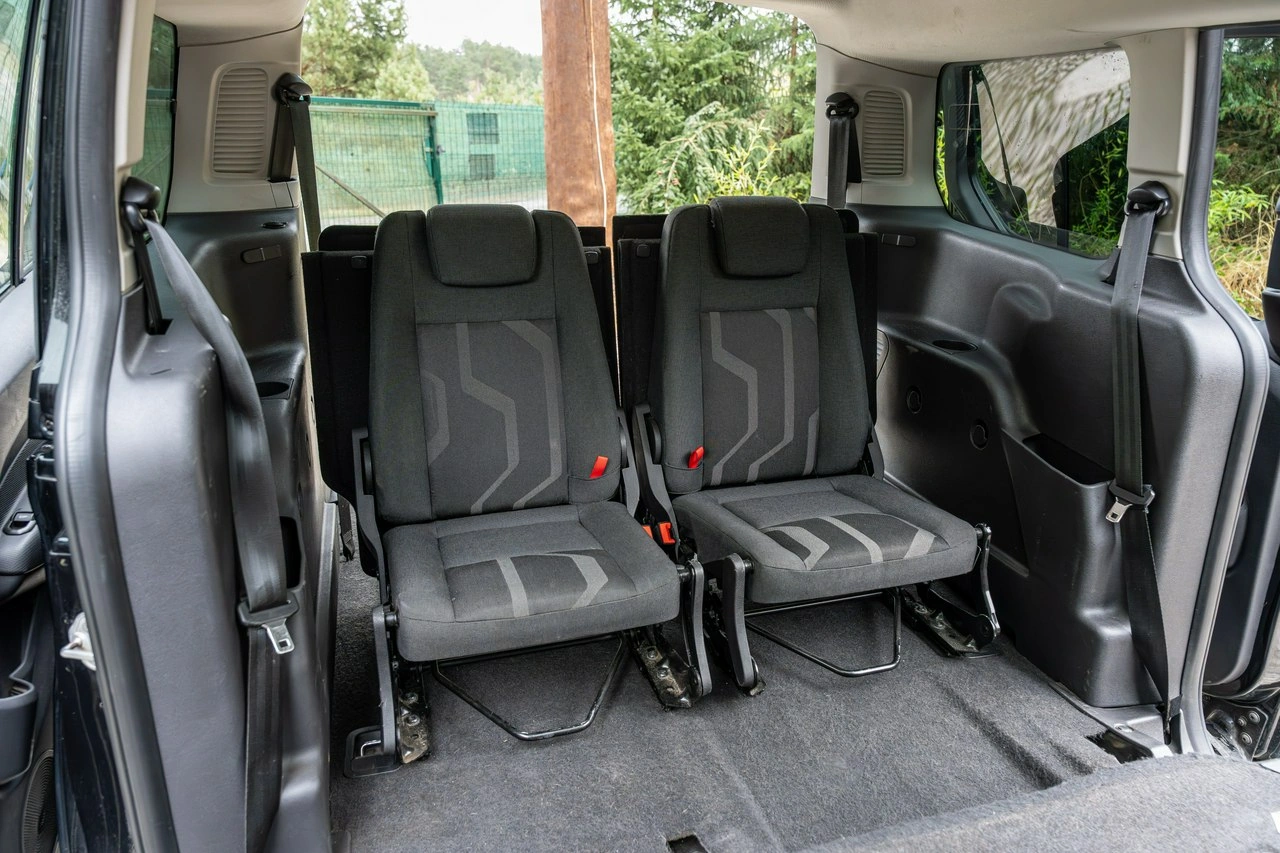Ford Grand Tourneo Connect - Zdjęcie 67