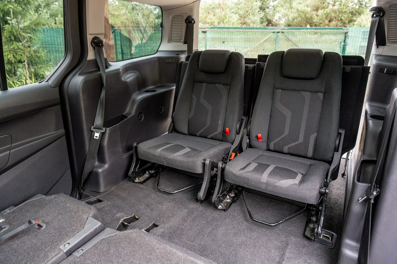 Ford Grand Tourneo Connect - Zdjęcie 69