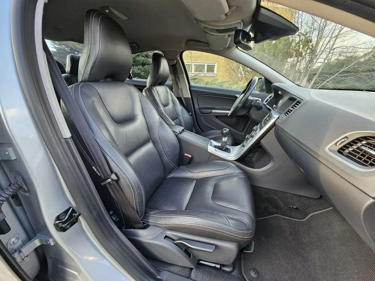 Volvo S60 - Zdjęcie 9