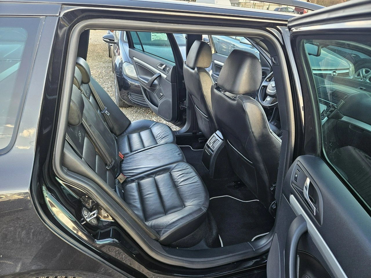 Skoda Octavia - Zdjęcie 10