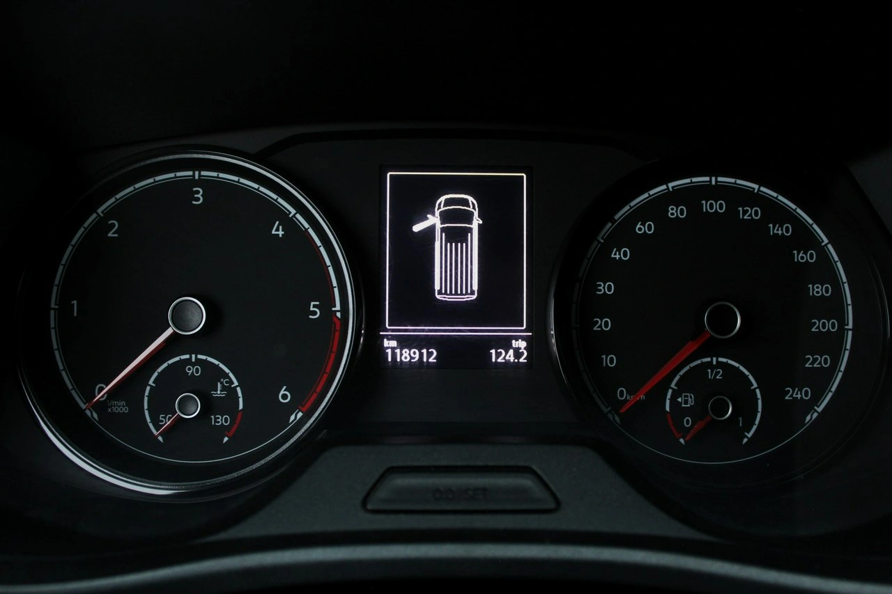 Volkswagen Transporter - Zdjęcie 11