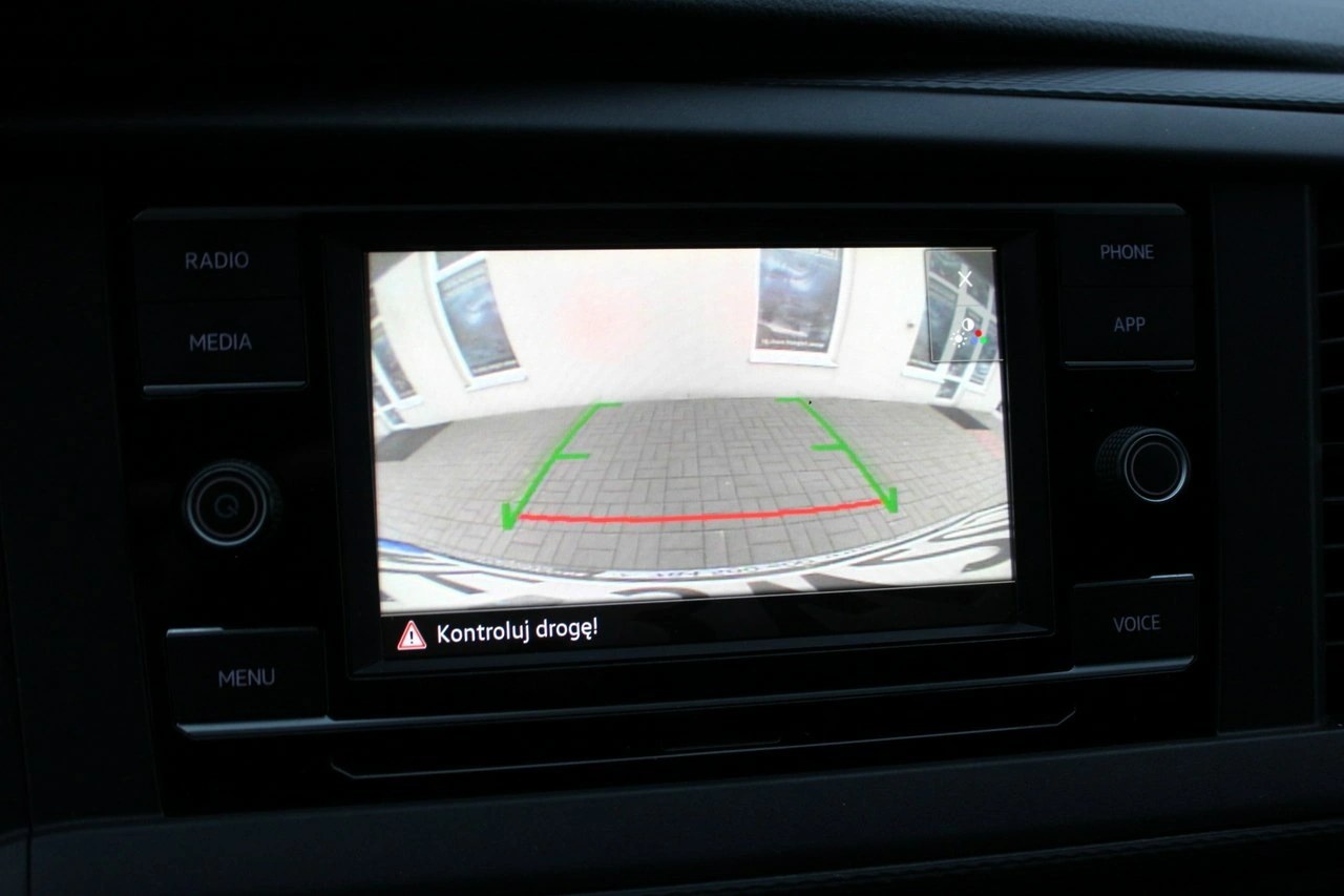 Volkswagen Transporter - Zdjęcie 15