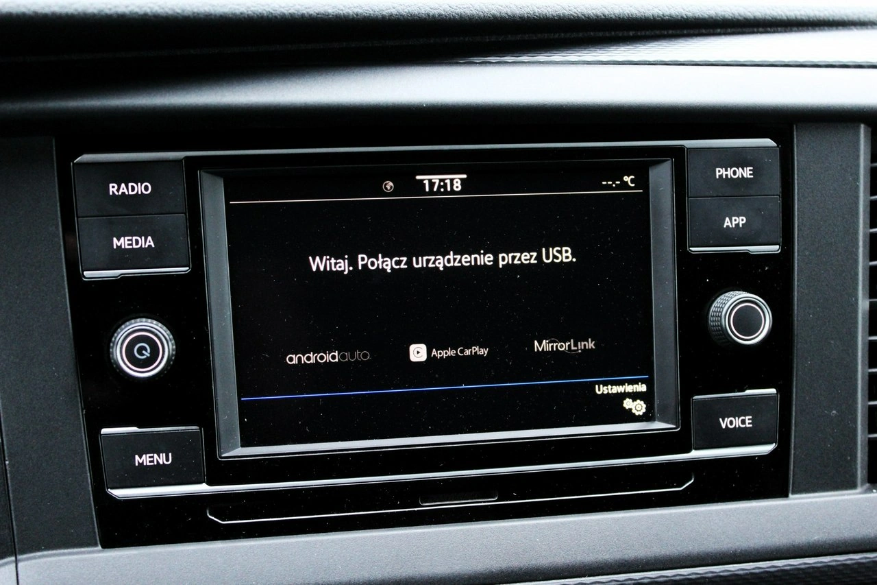 Volkswagen Transporter - Zdjęcie 17