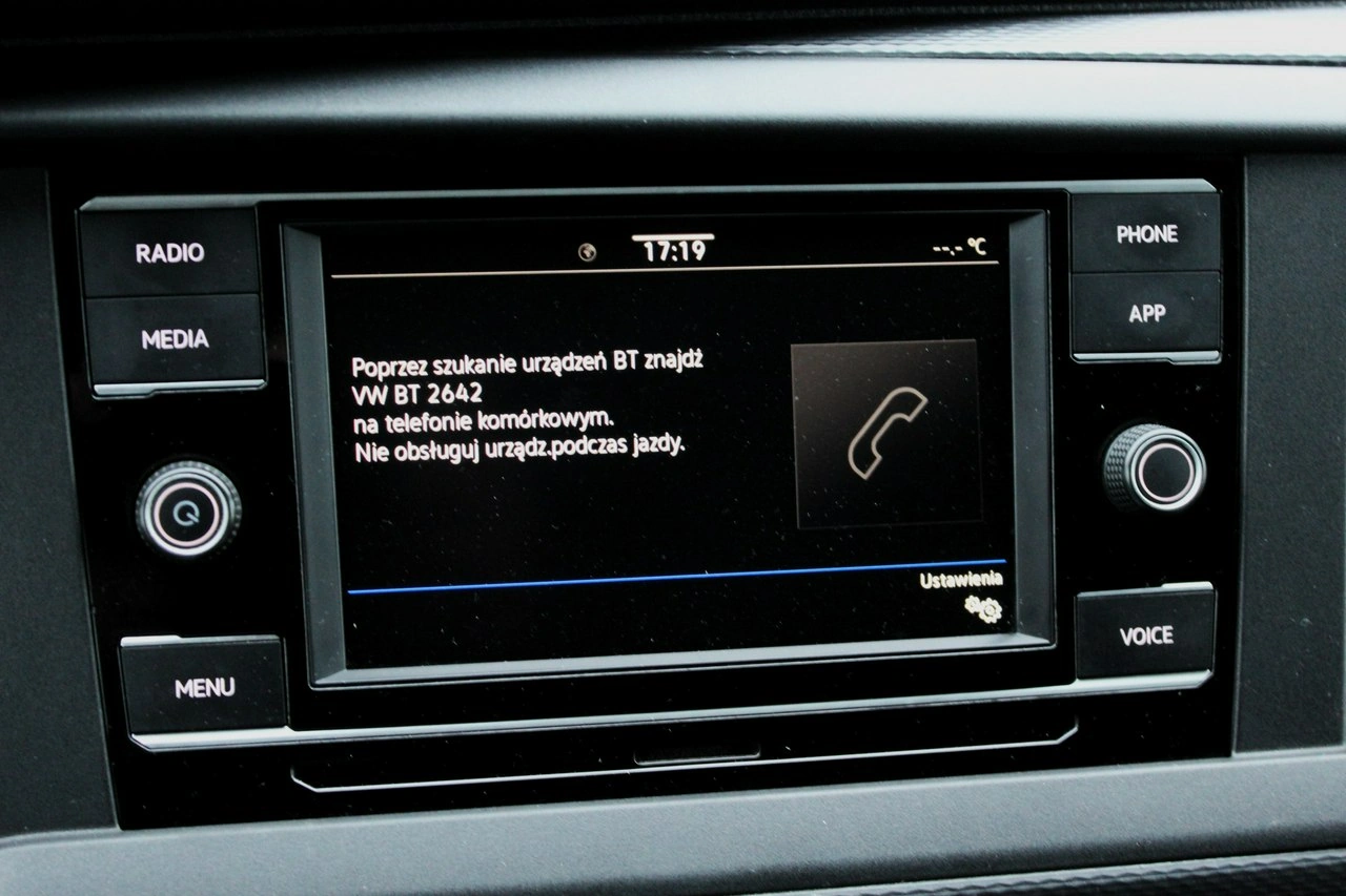 Volkswagen Transporter - Zdjęcie 19