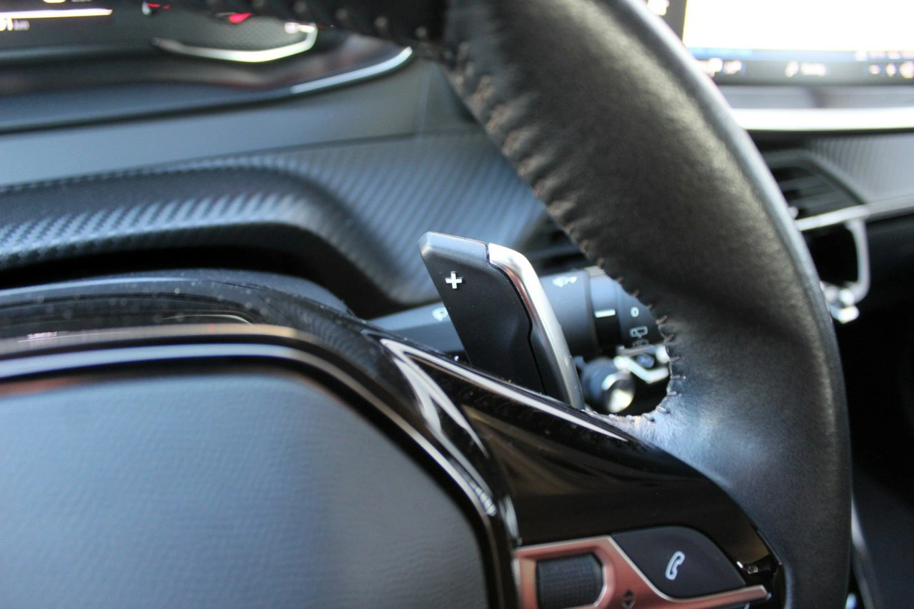 Peugeot 208 - Zdjęcie 24