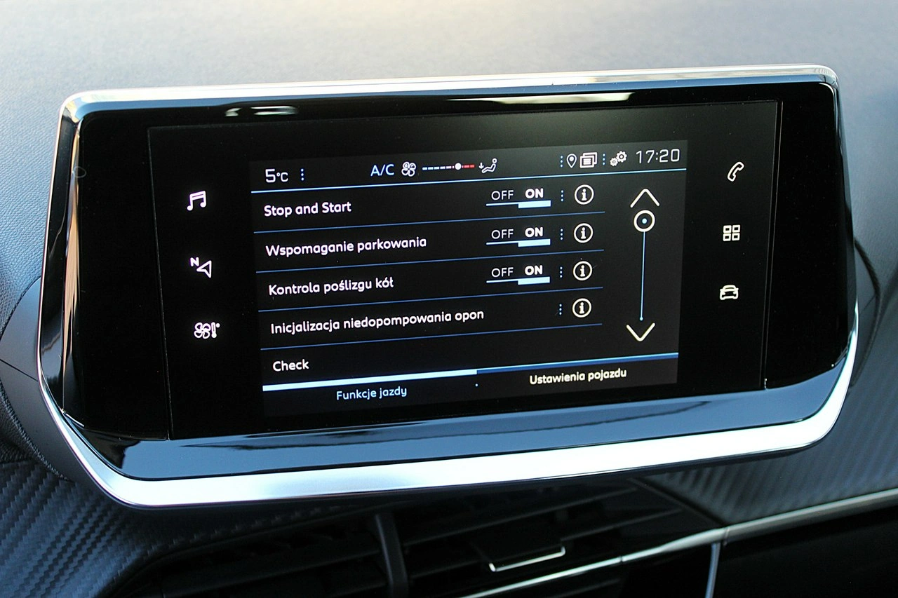 Peugeot 208 - Zdjęcie 25