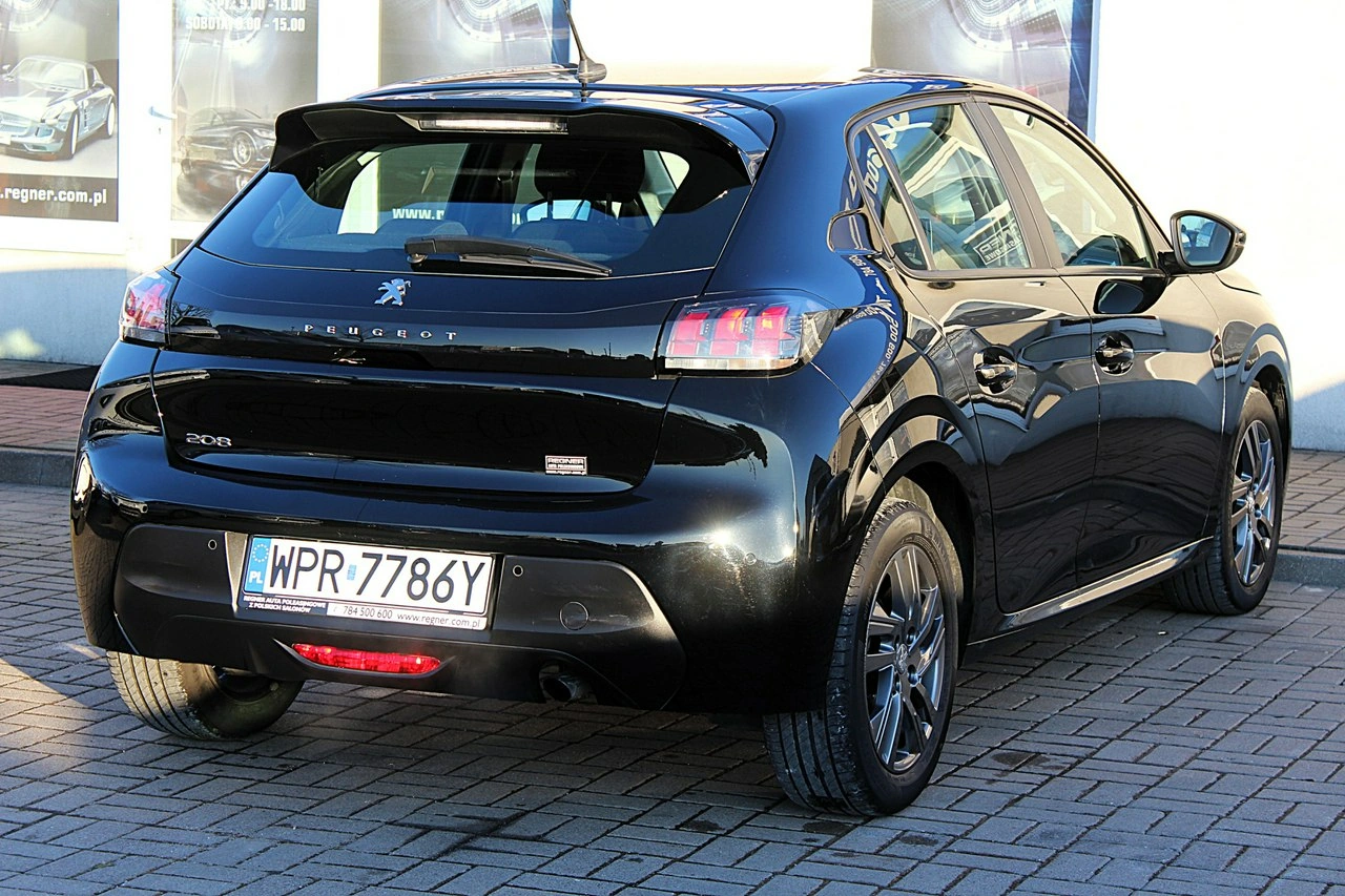 Peugeot 208 - Zdjęcie 3