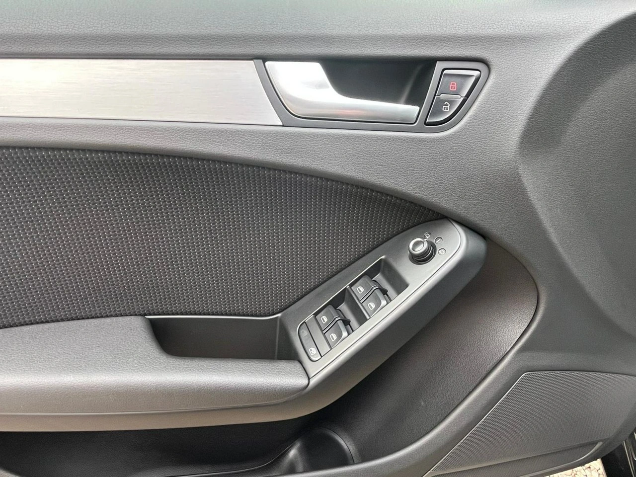 Audi A4 - Zdjęcie 27