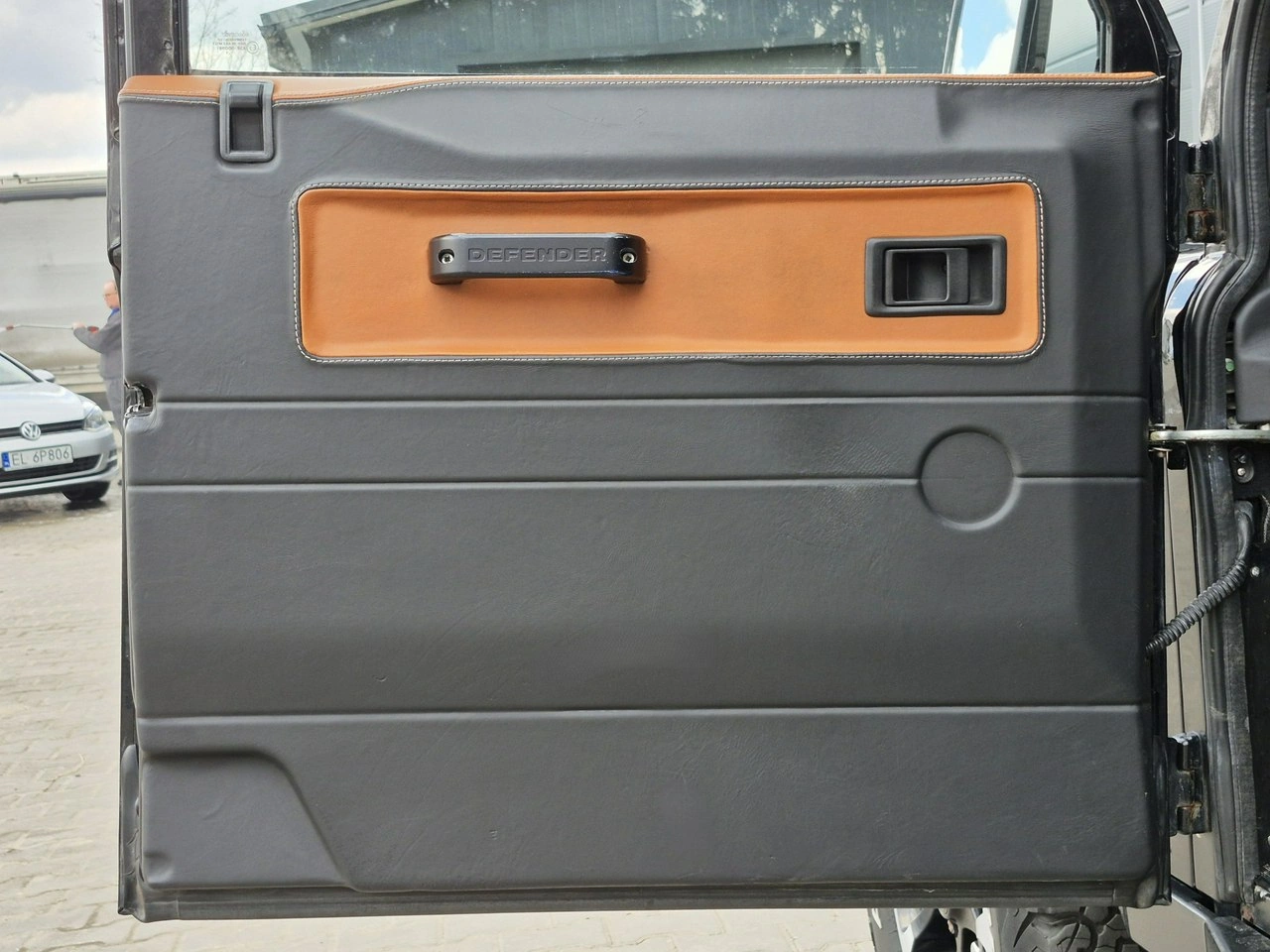 Land Rover Defender - Zdjęcie 21