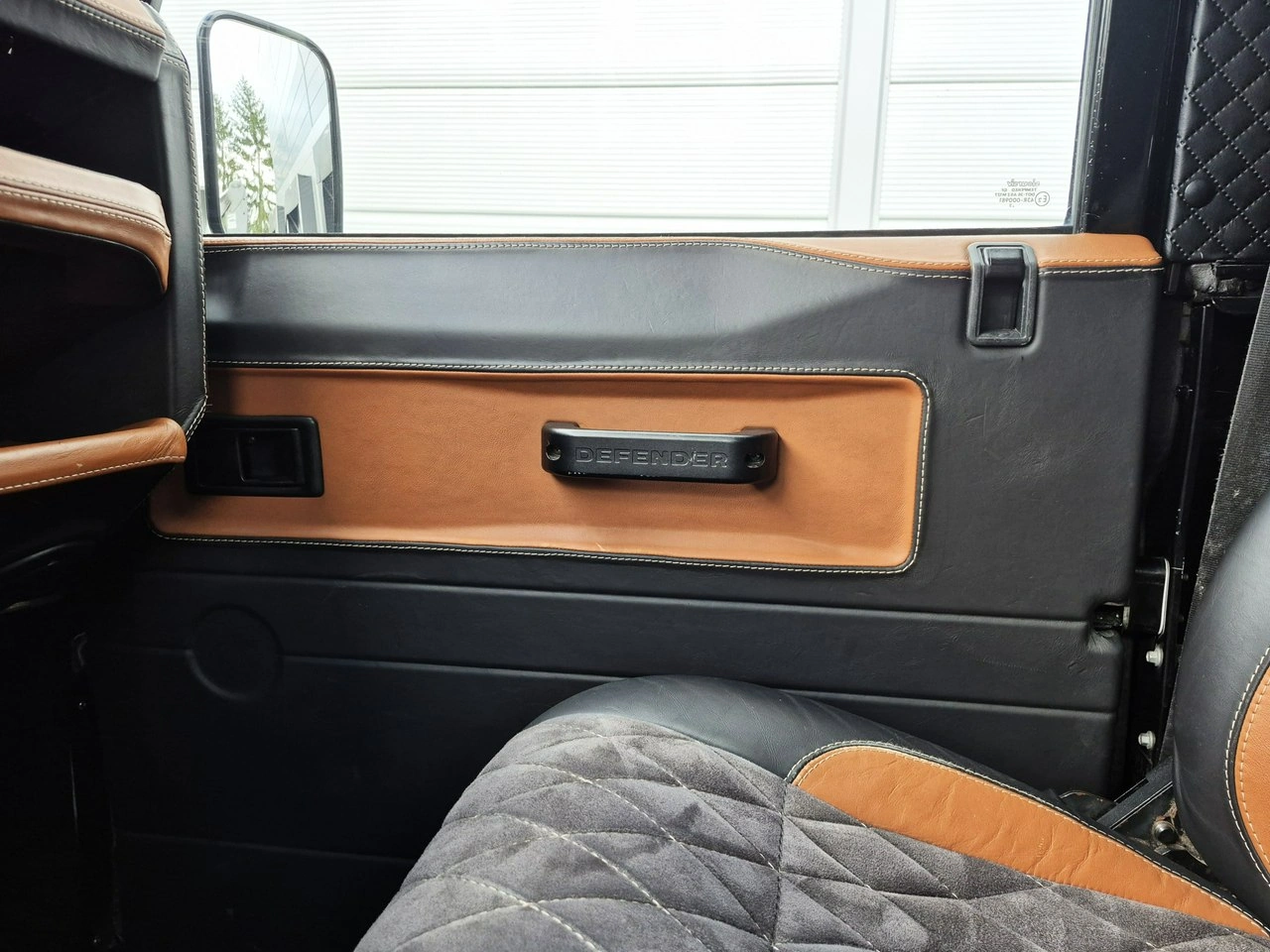 Land Rover Defender - Zdjęcie 36