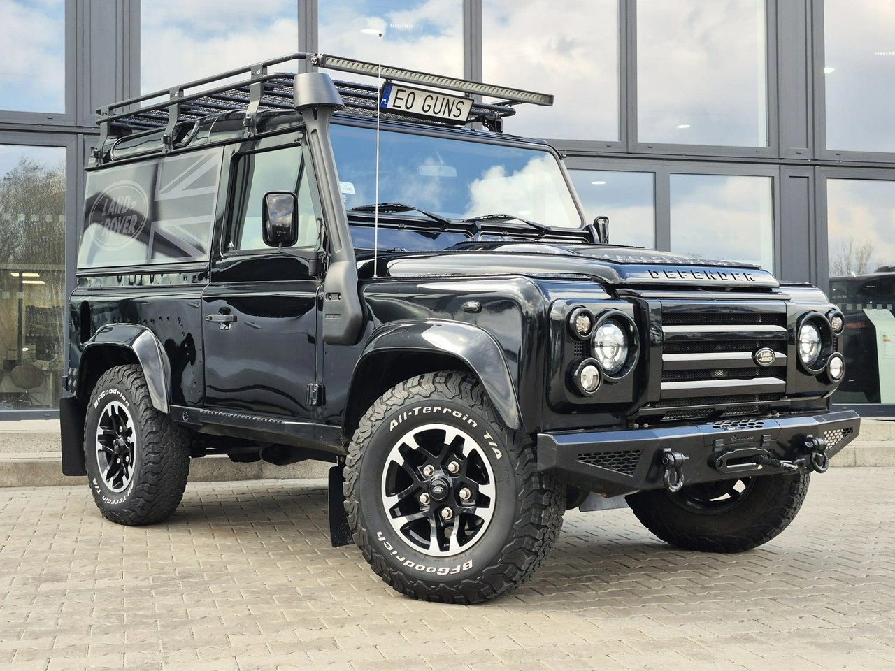 Land Rover Defender - Zdjęcie 3
