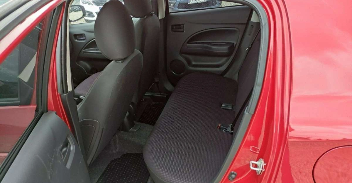 Mitsubishi Space Star - Zdjęcie 7