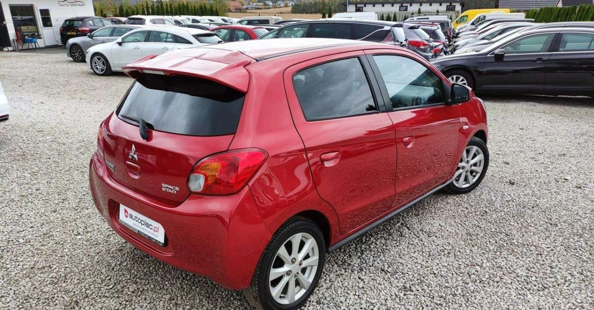 Mitsubishi Space Star - Zdjęcie 12
