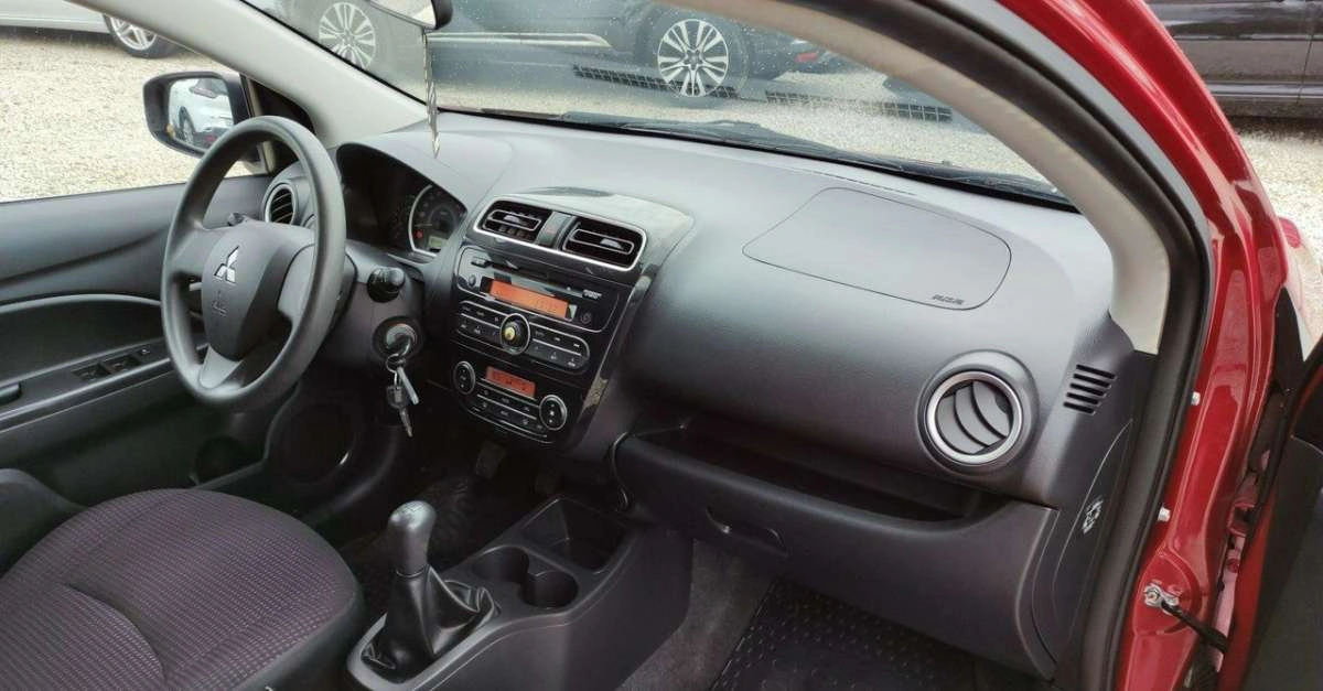 Mitsubishi Space Star - Zdjęcie 26