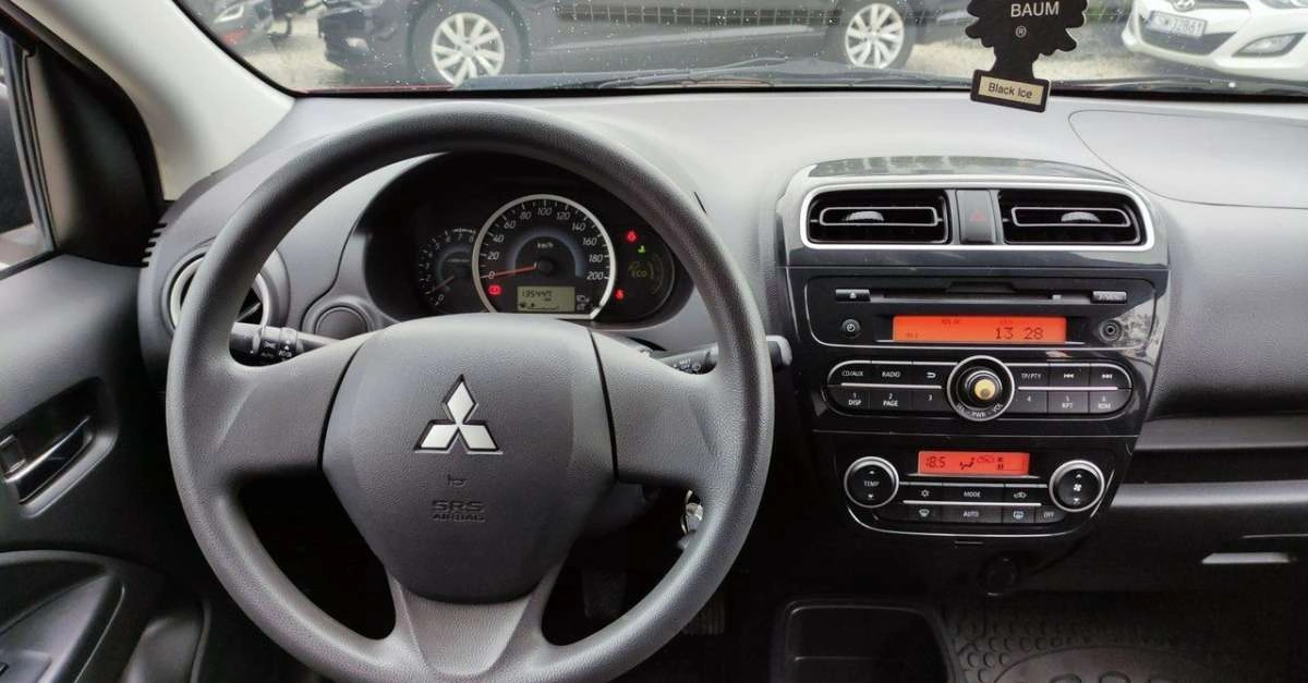 Mitsubishi Space Star - Zdjęcie 27