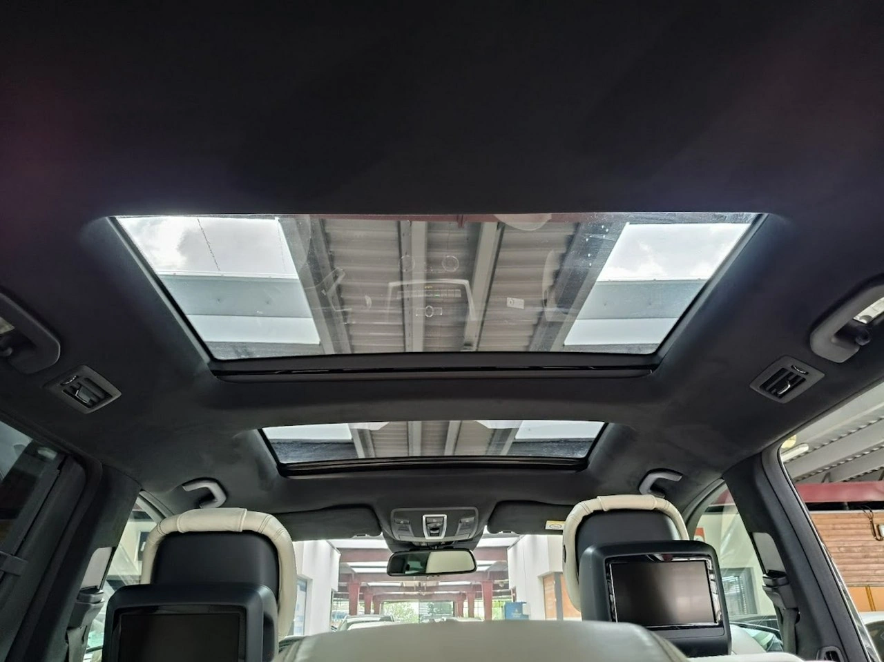 Mercedes GLS Klasa - Zdjęcie 20