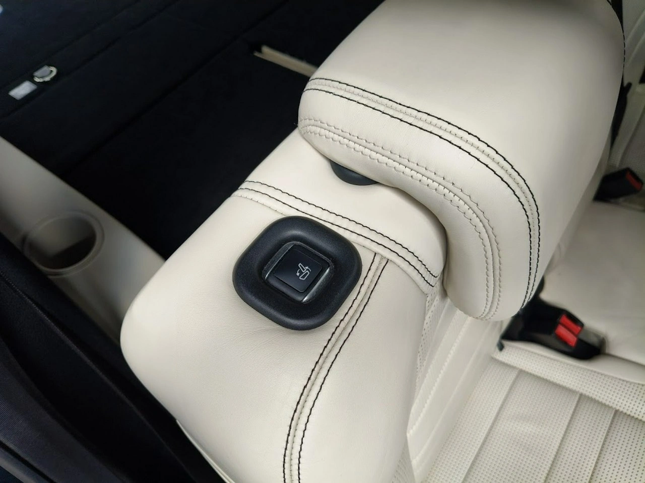 Mercedes GLS Klasa - Zdjęcie 23