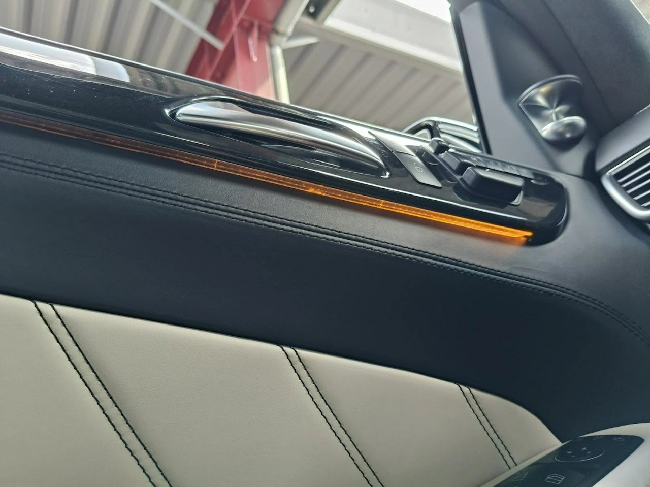 Mercedes GLS Klasa - Zdjęcie 28