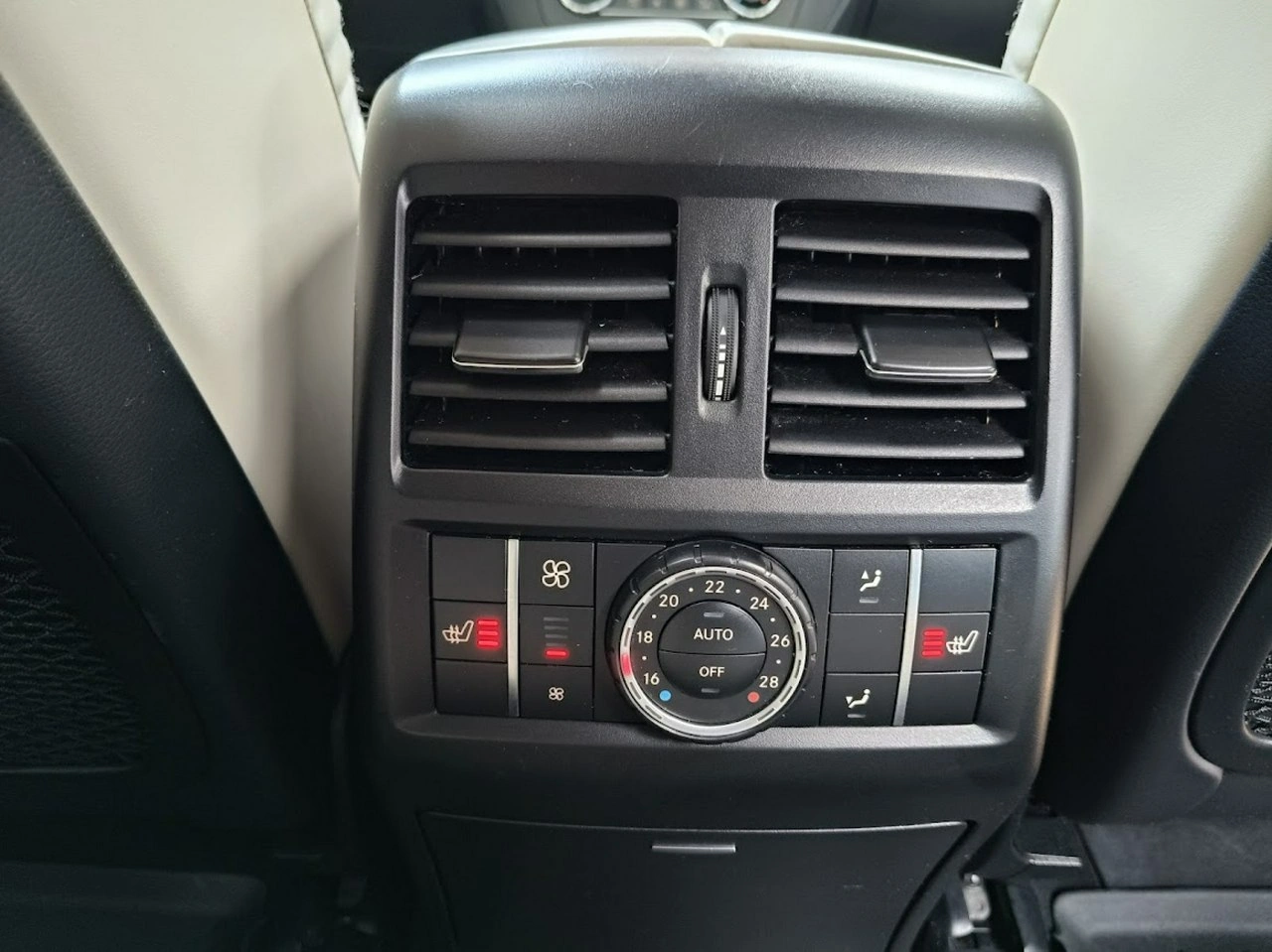 Mercedes GLS Klasa - Zdjęcie 50