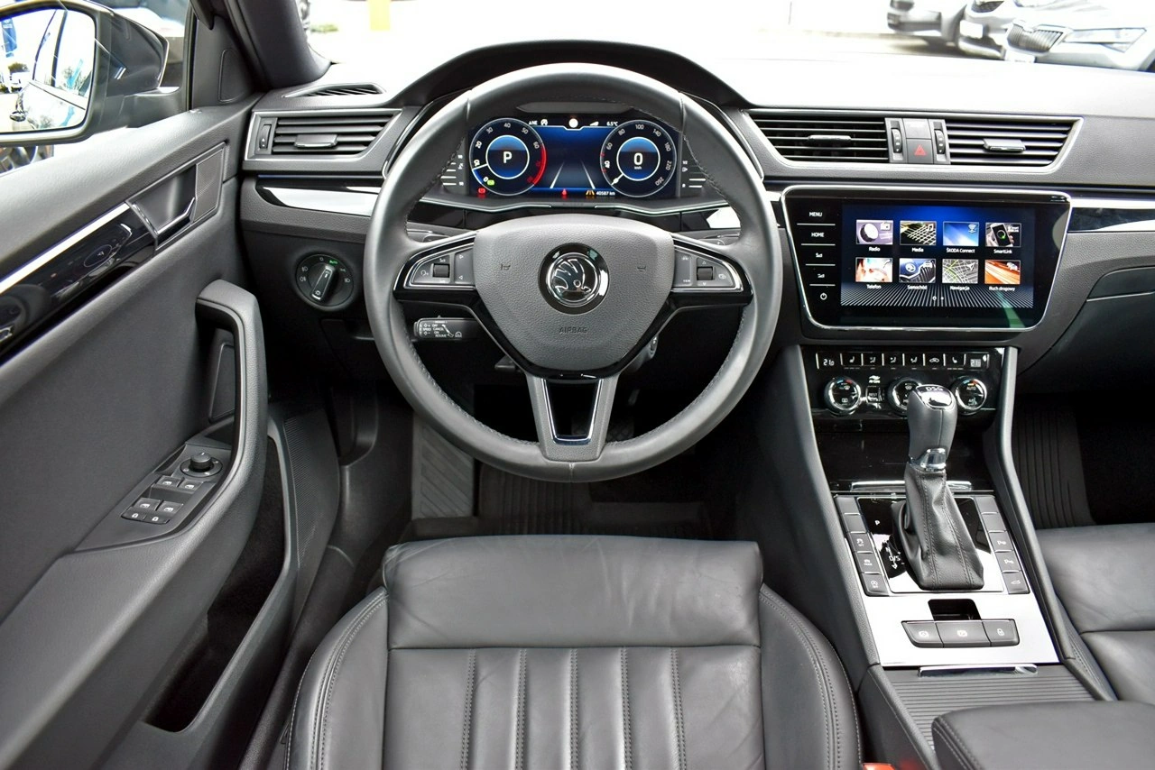 Skoda Superb - Zdjęcie 16