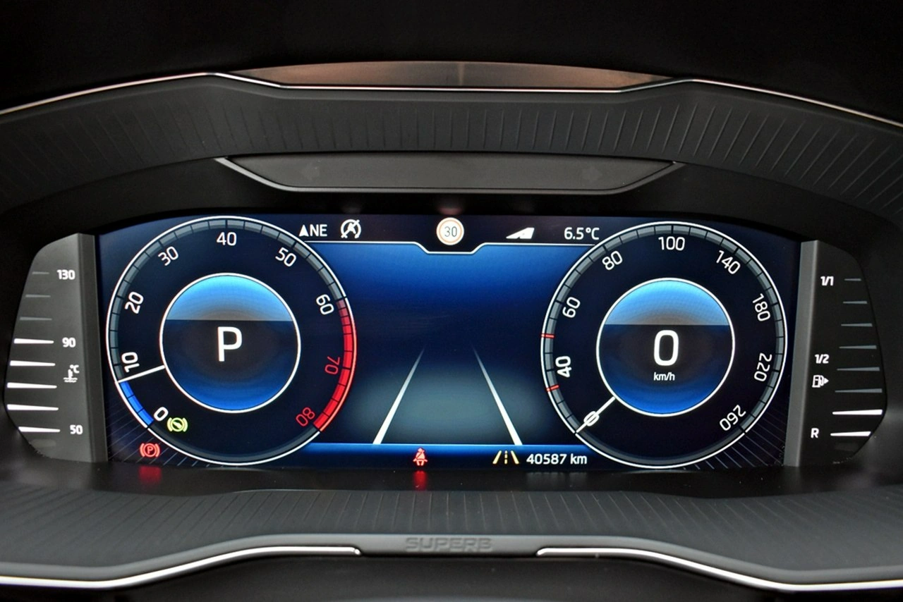 Skoda Superb - Zdjęcie 18