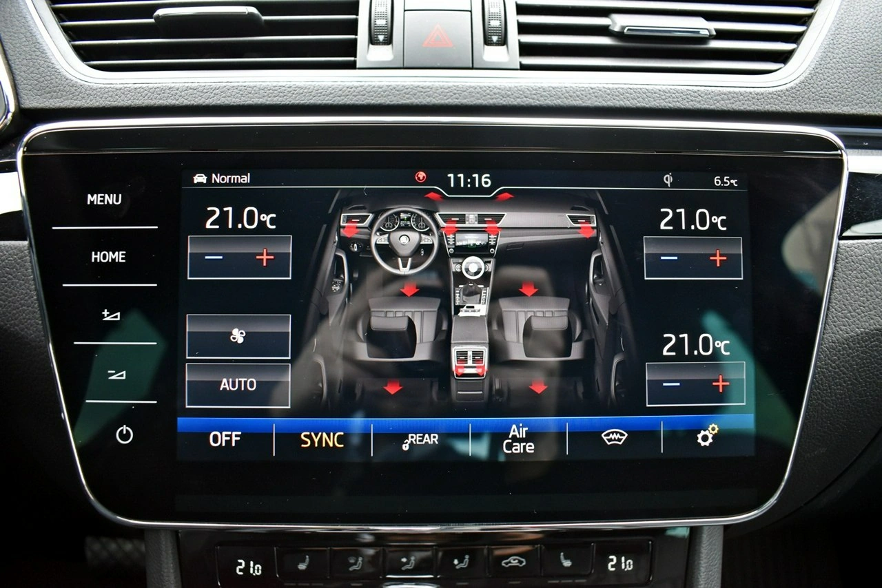 Skoda Superb - Zdjęcie 30