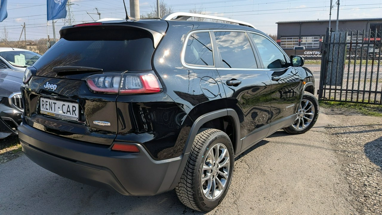 Jeep Cherokee - Zdjęcie 10