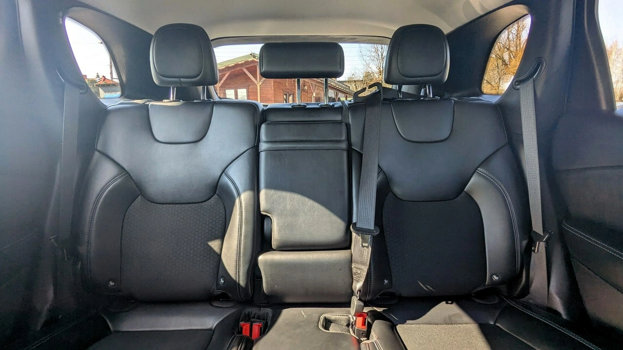 Jeep Cherokee - Zdjęcie 15