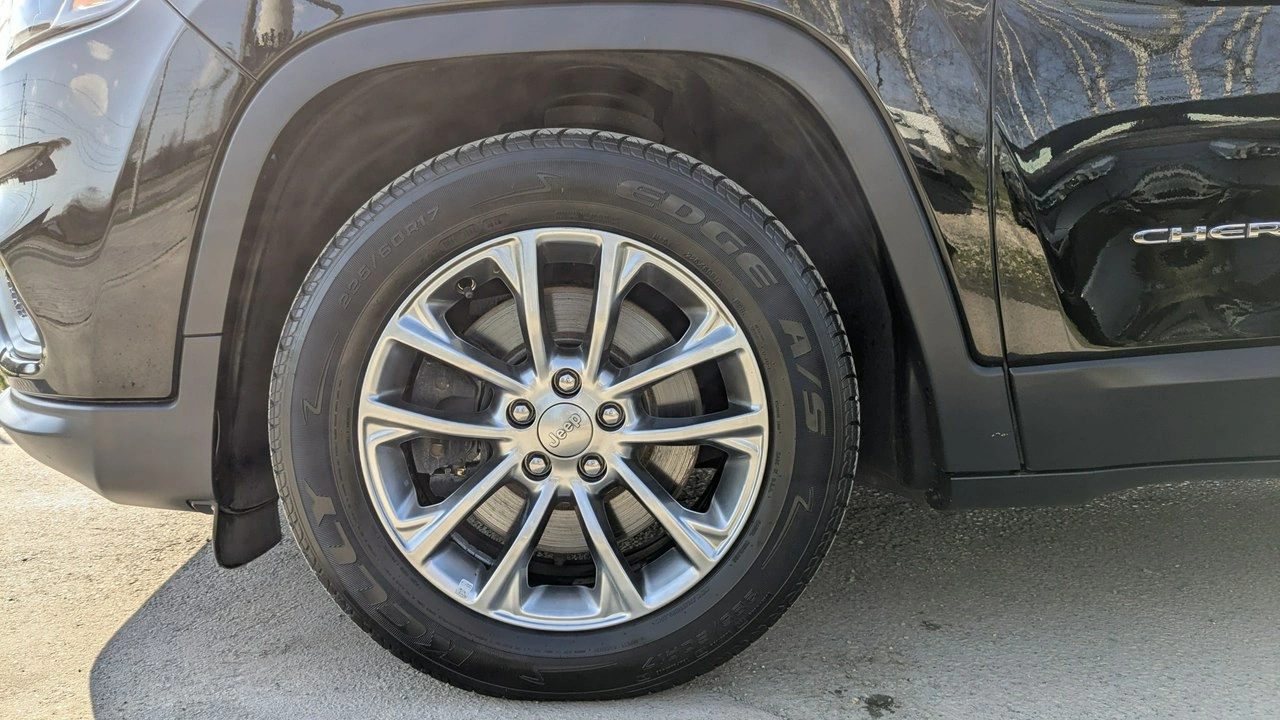 Jeep Cherokee - Zdjęcie 42