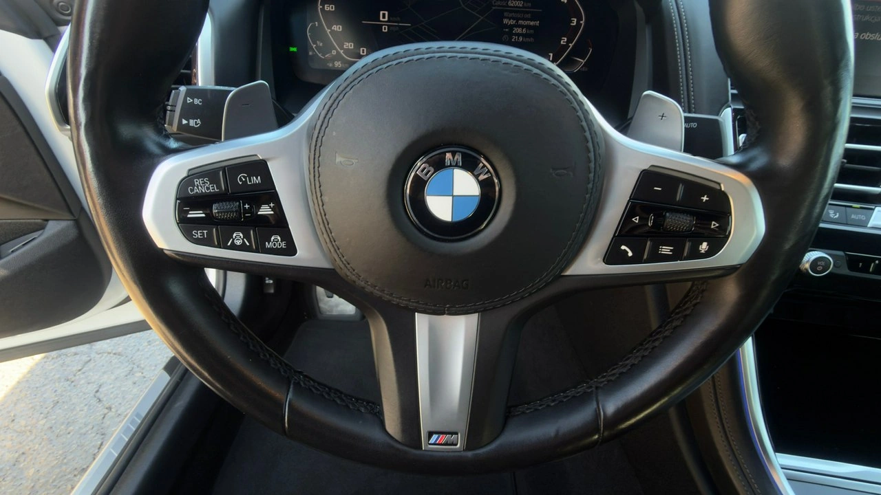 BMW 850 - Zdjęcie 22