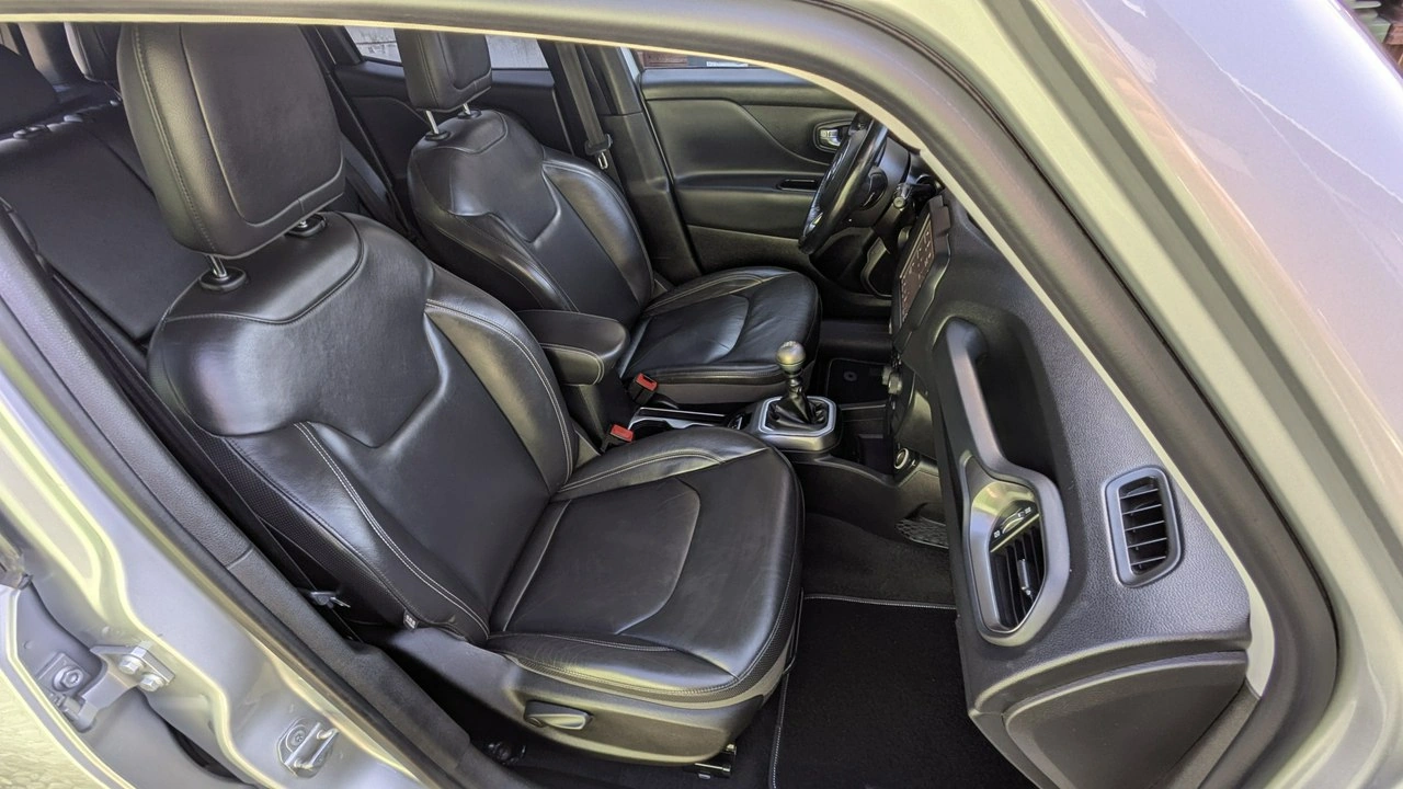 Jeep Renegade - Zdjęcie 13