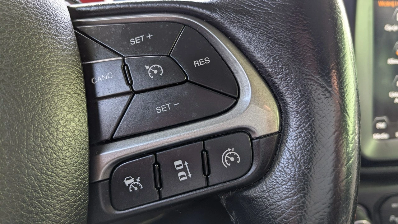 Jeep Renegade - Zdjęcie 30