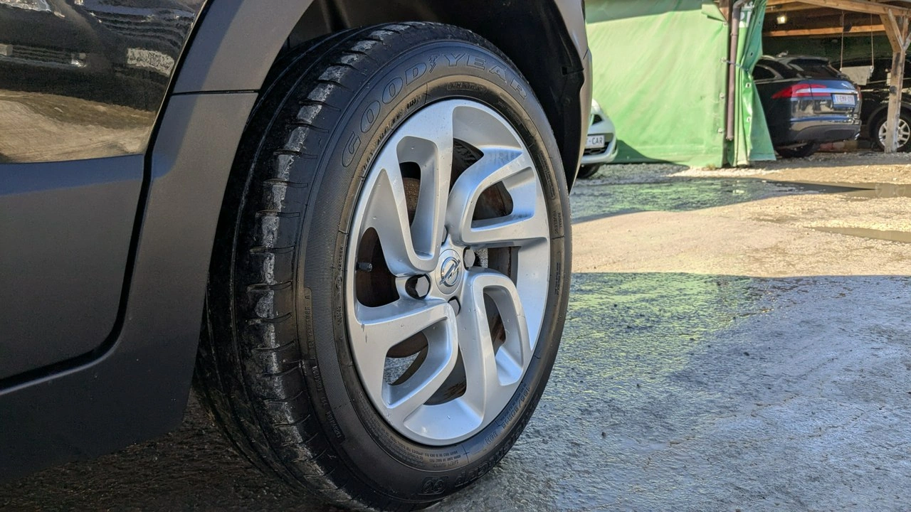 Opel Crossland X - Zdjęcie 37
