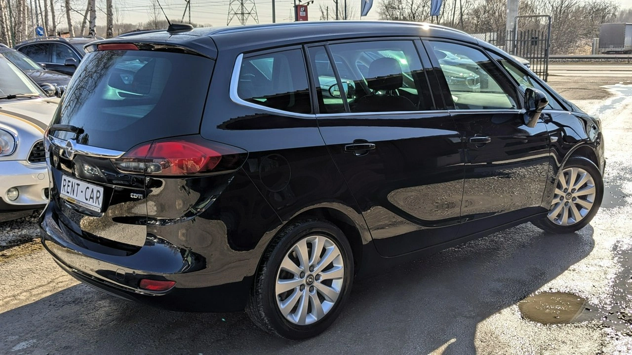 Opel Zafira - Zdjęcie 9