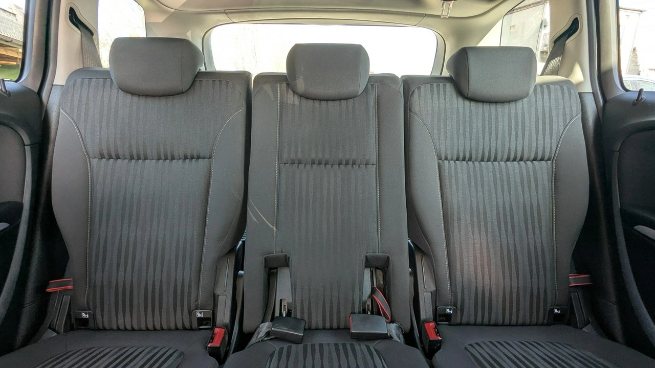 Opel Zafira - Zdjęcie 13