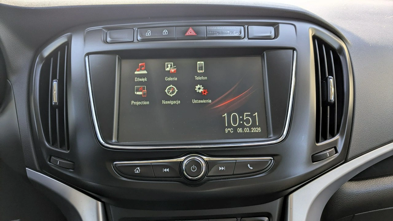 Opel Zafira - Zdjęcie 22