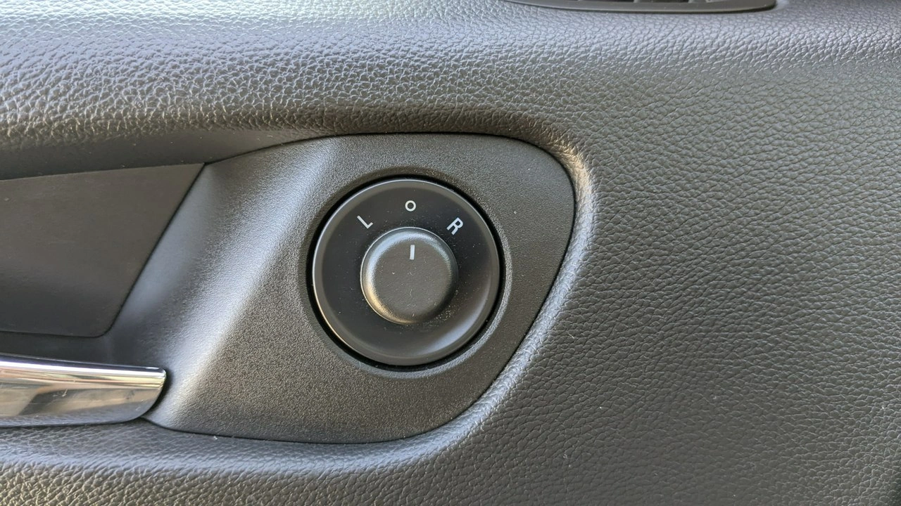 Opel Zafira - Zdjęcie 31