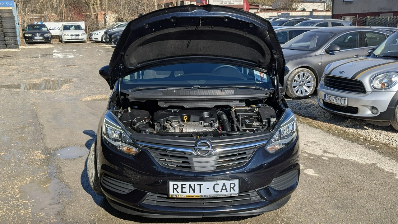 Opel Zafira - Zdjęcie 36