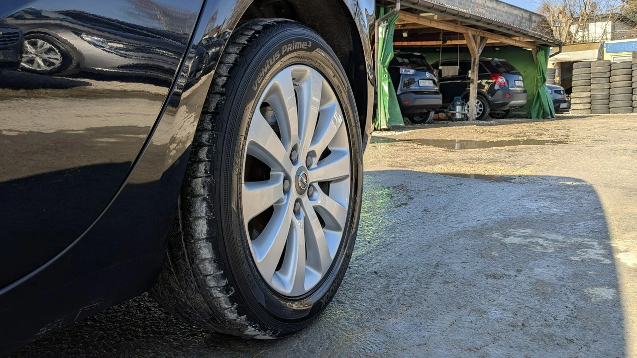 Opel Zafira - Zdjęcie 38