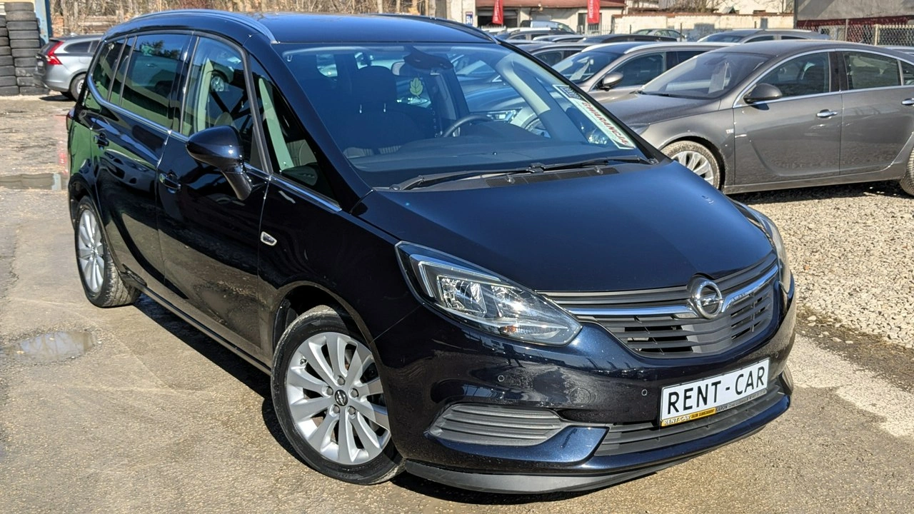 Opel Zafira - Zdjęcie 4