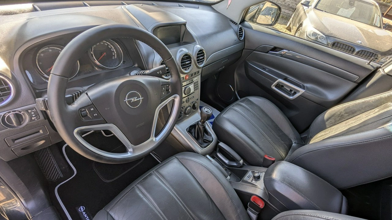 Opel Antara - Zdjęcie 11