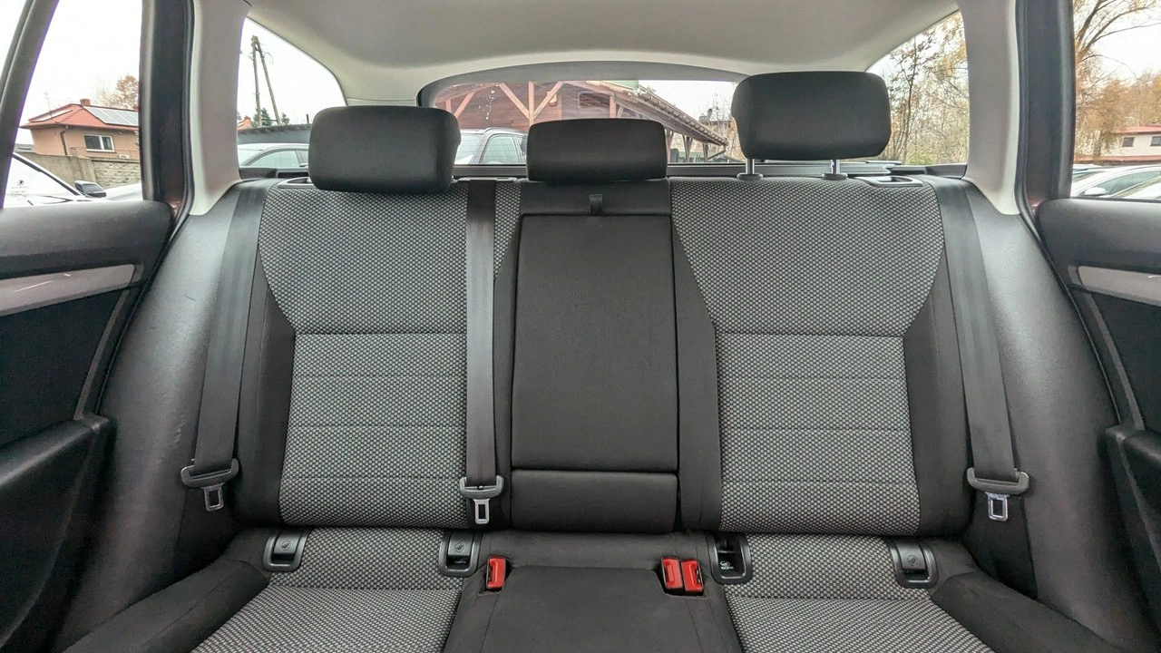 Skoda Octavia - Zdjęcie 15