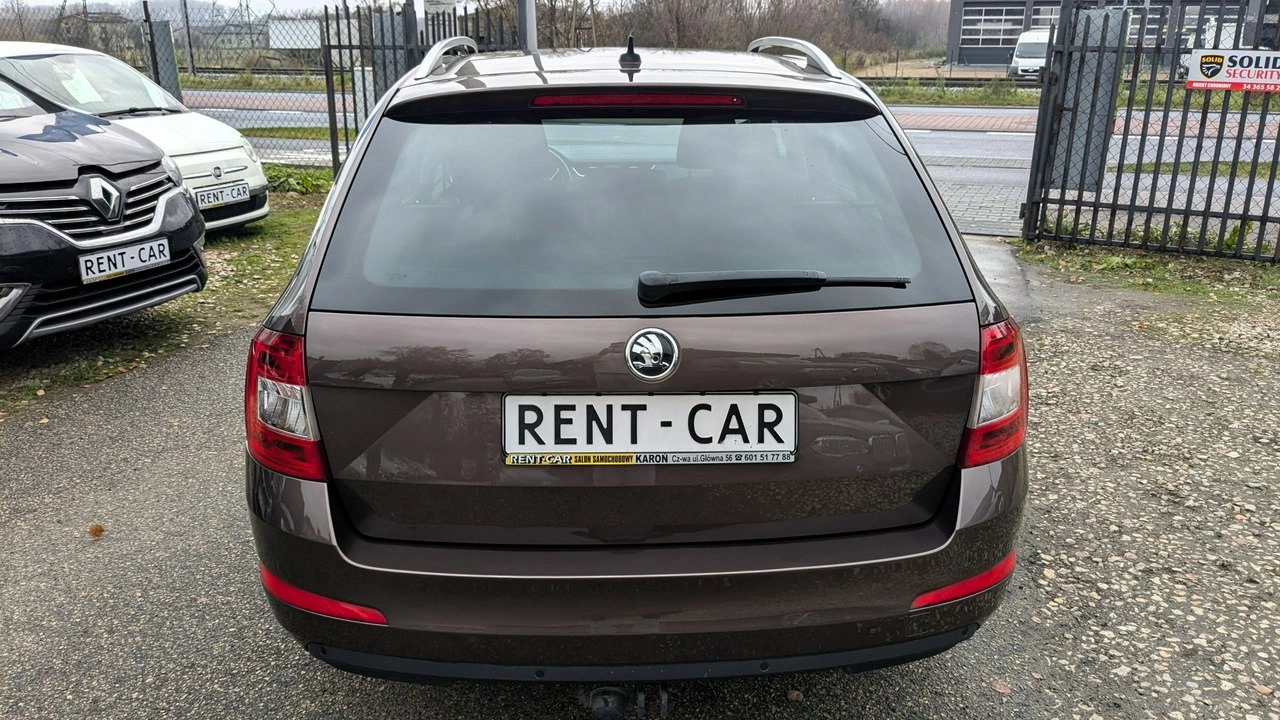 Skoda Octavia - Zdjęcie 32
