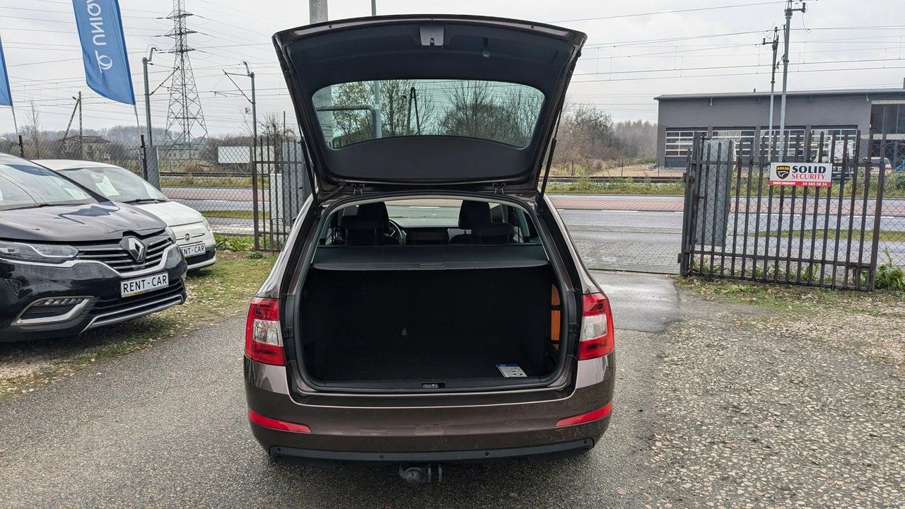 Skoda Octavia - Zdjęcie 33