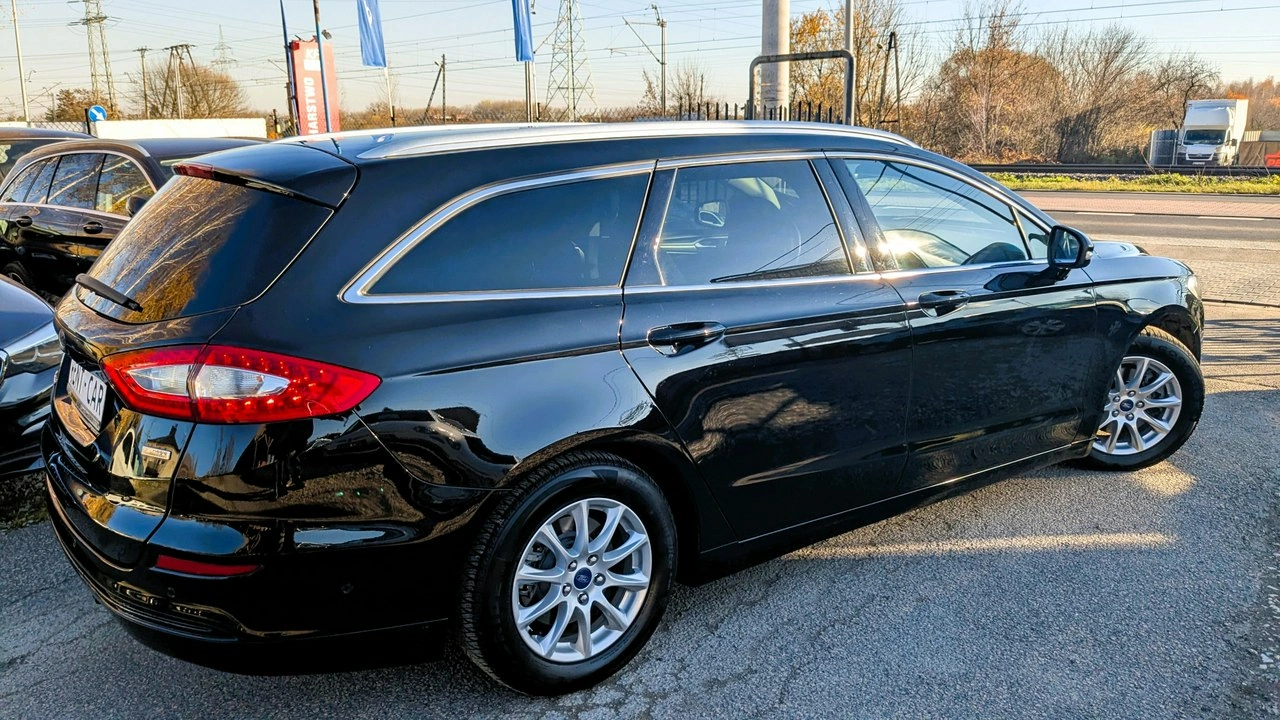 Ford Mondeo - Zdjęcie 11