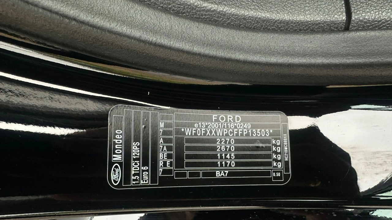 Ford Mondeo - Zdjęcie 22